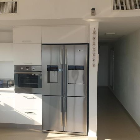 Luxury Exclusive Top Class Apartment On The Sea With Best Sea View And Jacuzzi רק למשפחות !!!! Eilat Ngoại thất bức ảnh