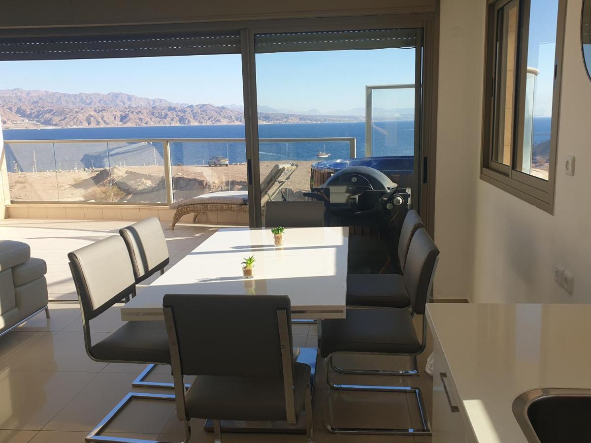 Luxury Exclusive Top Class Apartment On The Sea With Best Sea View And Jacuzzi רק למשפחות !!!! Eilat Ngoại thất bức ảnh